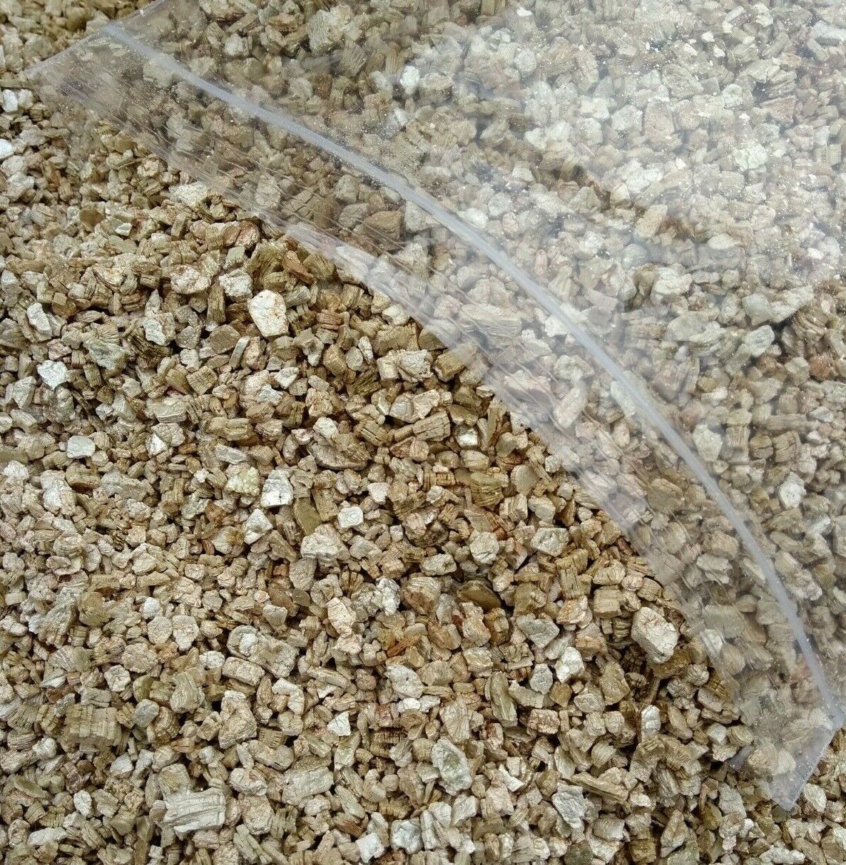 Premium Grade Vermiculite *2-5mm* For Mixing Compost Growing * Hydroponic MEDIUM image 0